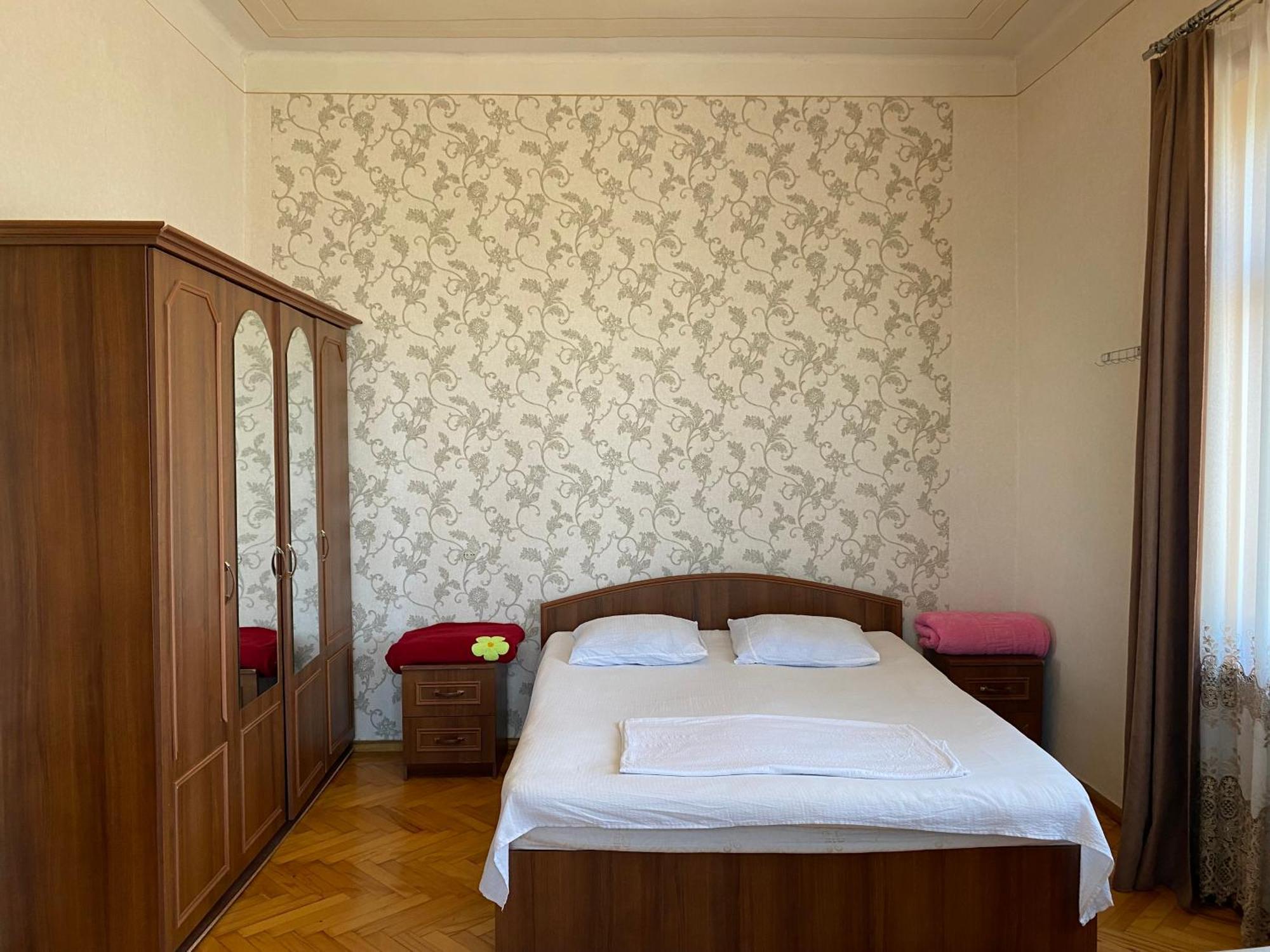 Valiko House In Telavi Hotel Bagian luar foto