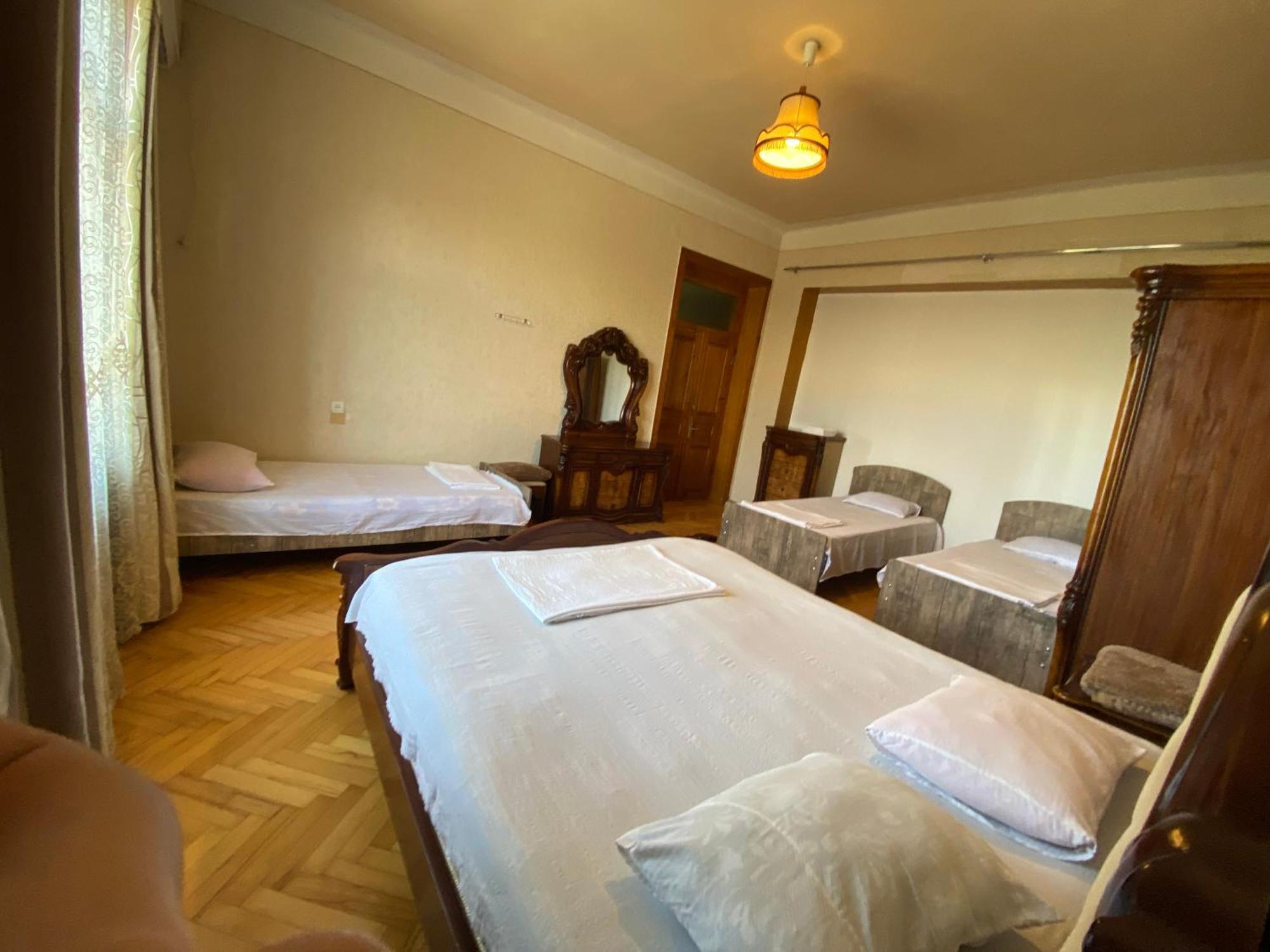 Valiko House In Telavi Hotel Bagian luar foto